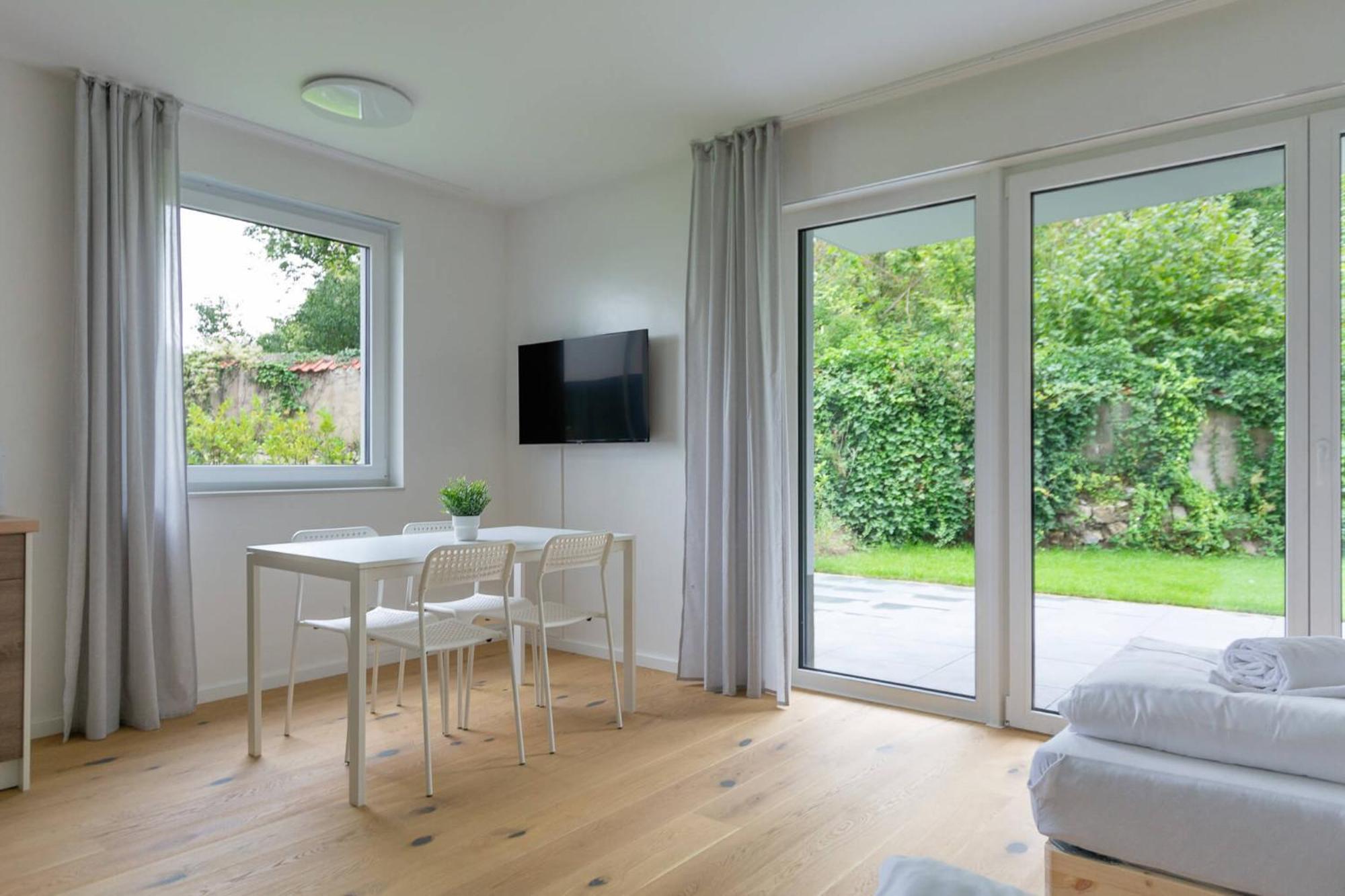 T&K Apartments - Bergisch Gladbach - 7 Comfortable Apartments - 20 Min To Fair Messe Cologne Eksteriør bilde